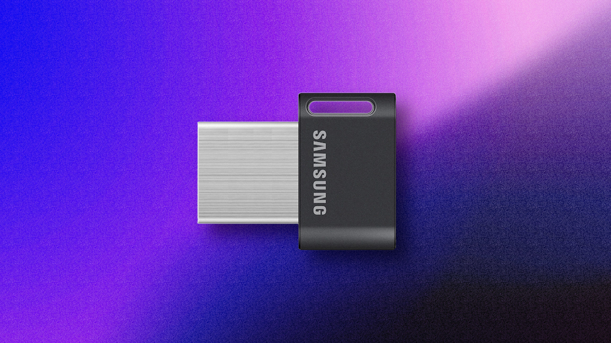 It is often said that great things come in small packages. While this may not always be true, it certainly is the case with the Samsung Fit Plus. This USB flash drive may be tiny, but it boasts incredible speed and functionality. It is the perfect solution for all your storage needs